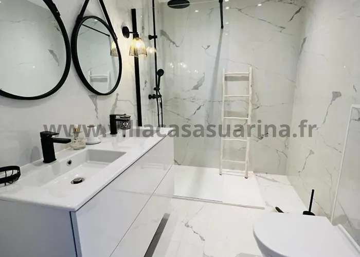 Villa Vue Mer, Piscine Chauffée à Vecchio Porto-Vecchio (Corsica)